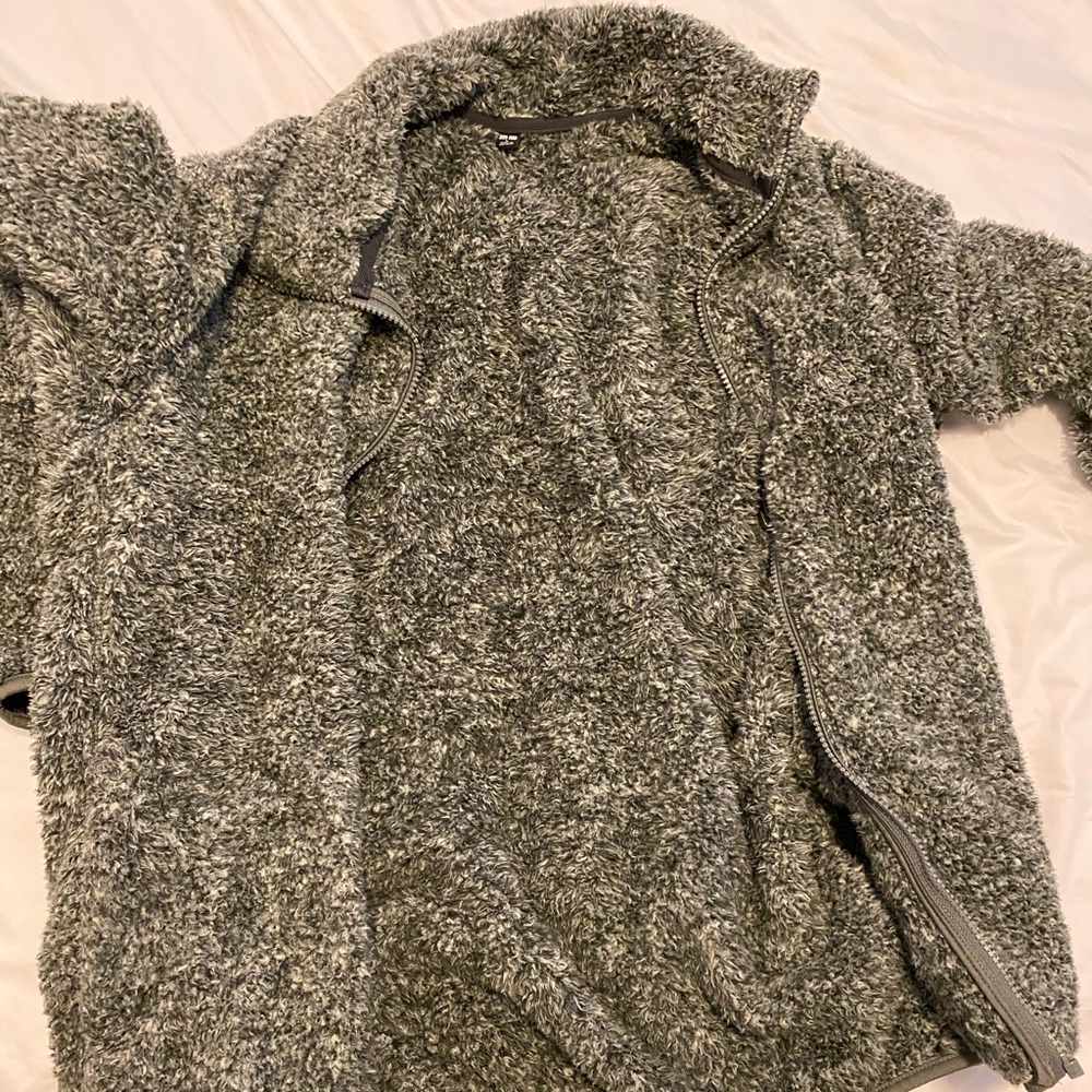 Fuzzy Uniqlo jacket size large